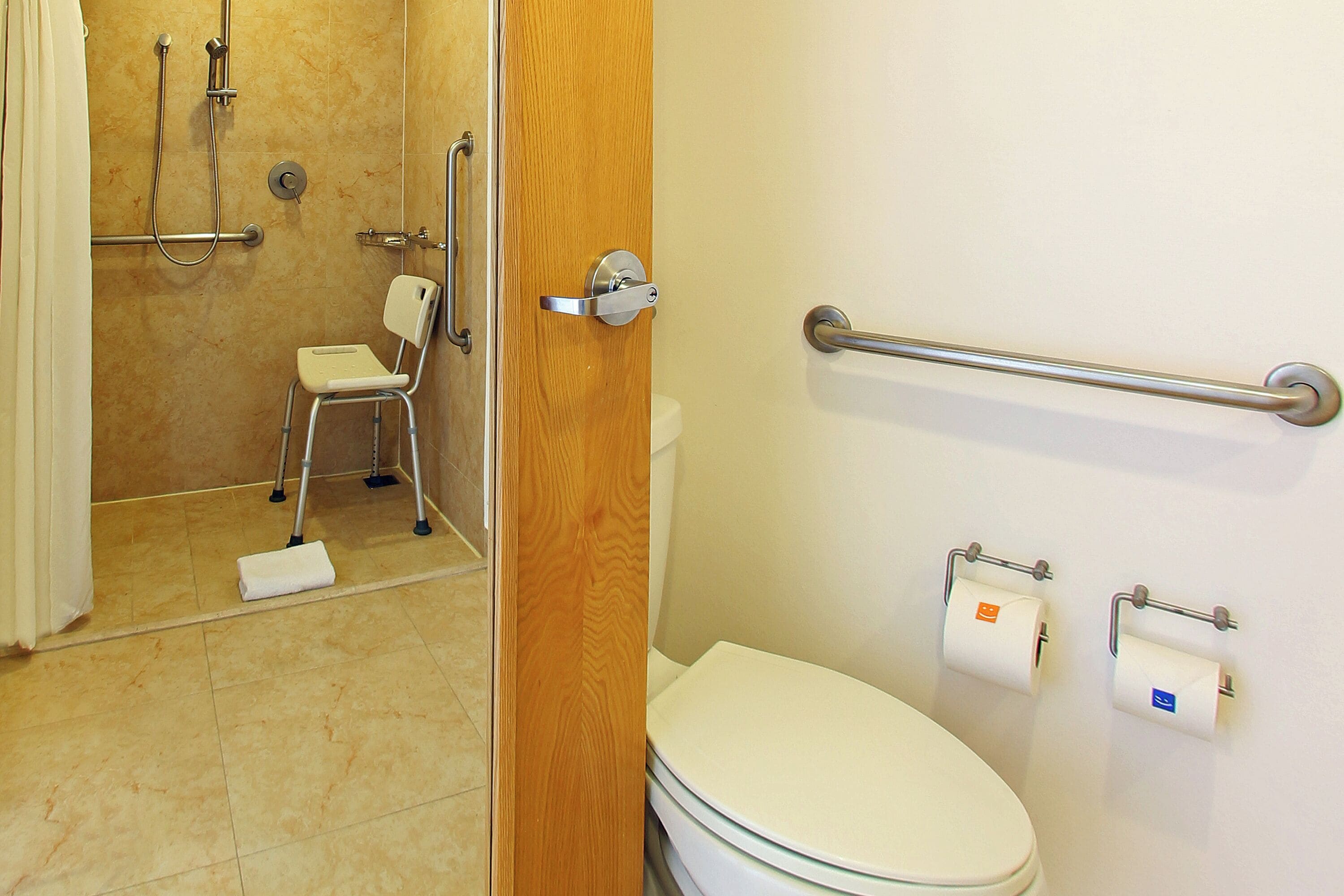 in-room safe, desk, free wifi, bed sheets