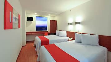 Superior Room | In-room safe, desk, free WiFi, bed sheets