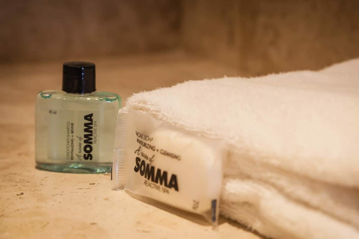 in-room safe, desk, free wifi, bed sheets