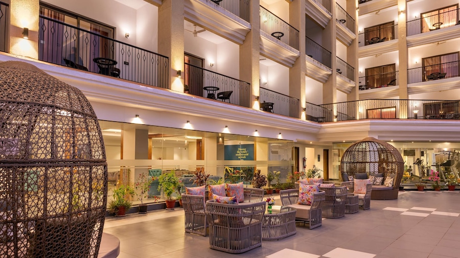 Golden Tulip Goa Candolim