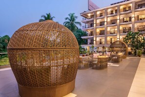Property grounds - Golden Tulip Goa Candolim (Candolim)
