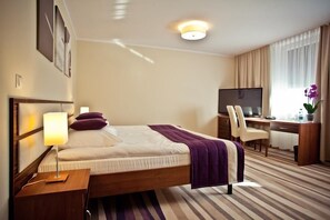 In-room safe, rollaway beds, free WiFi - Airport Modlin (Nowy Dwor Mazowiecki)