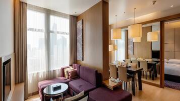 Apartment, 2 Bedrooms | Egyptian cotton sheets, premium bedding, down comforters, in-room safe