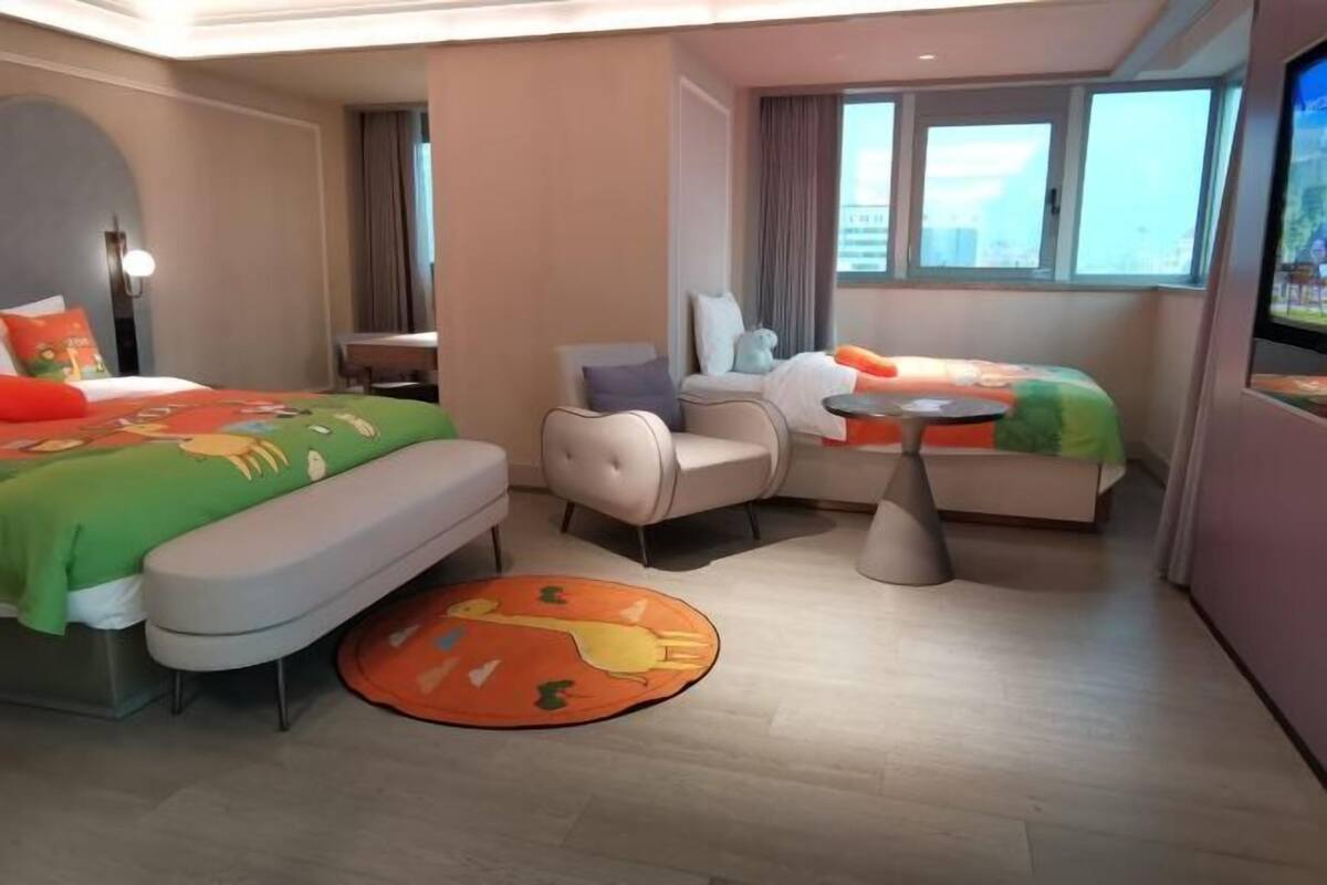 1 bedroom, minibar, in-room safe, iron/ironing board