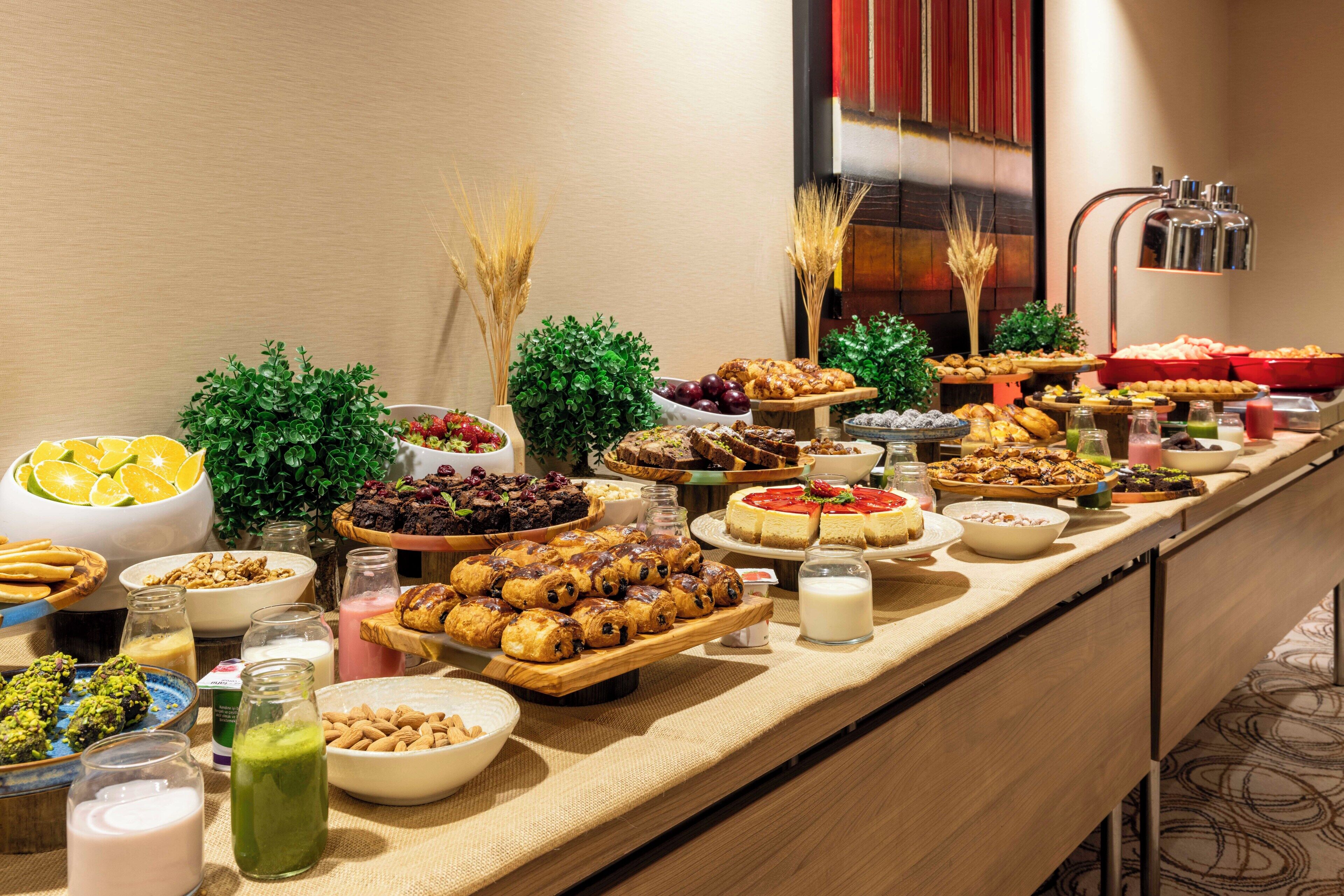 Photo - Ramada Plaza By Wyndham Istanbul Tekstilkent