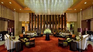 Lobby - Radisson Blu Jaipur (Jaipur)