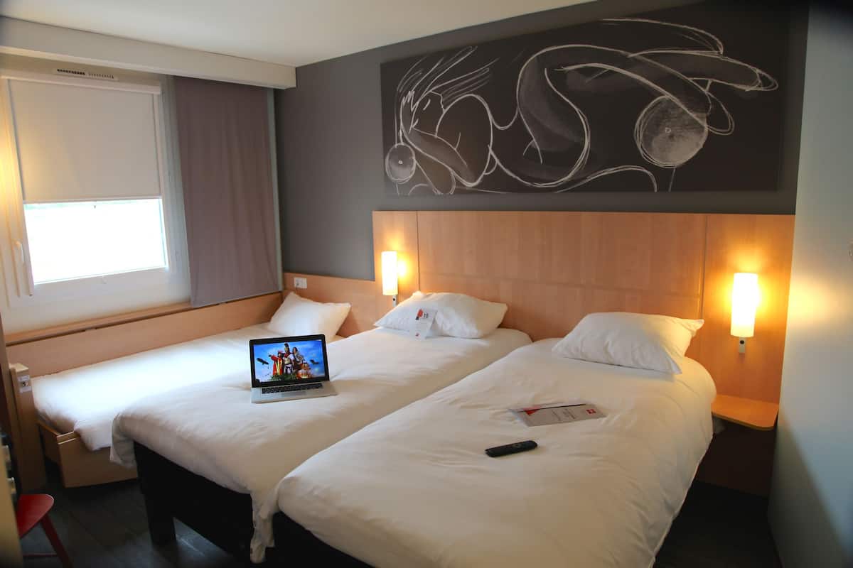 Standard Room, 3 Single Beds