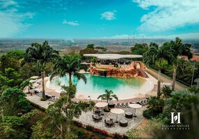 3 outdoor pools, sun loungers