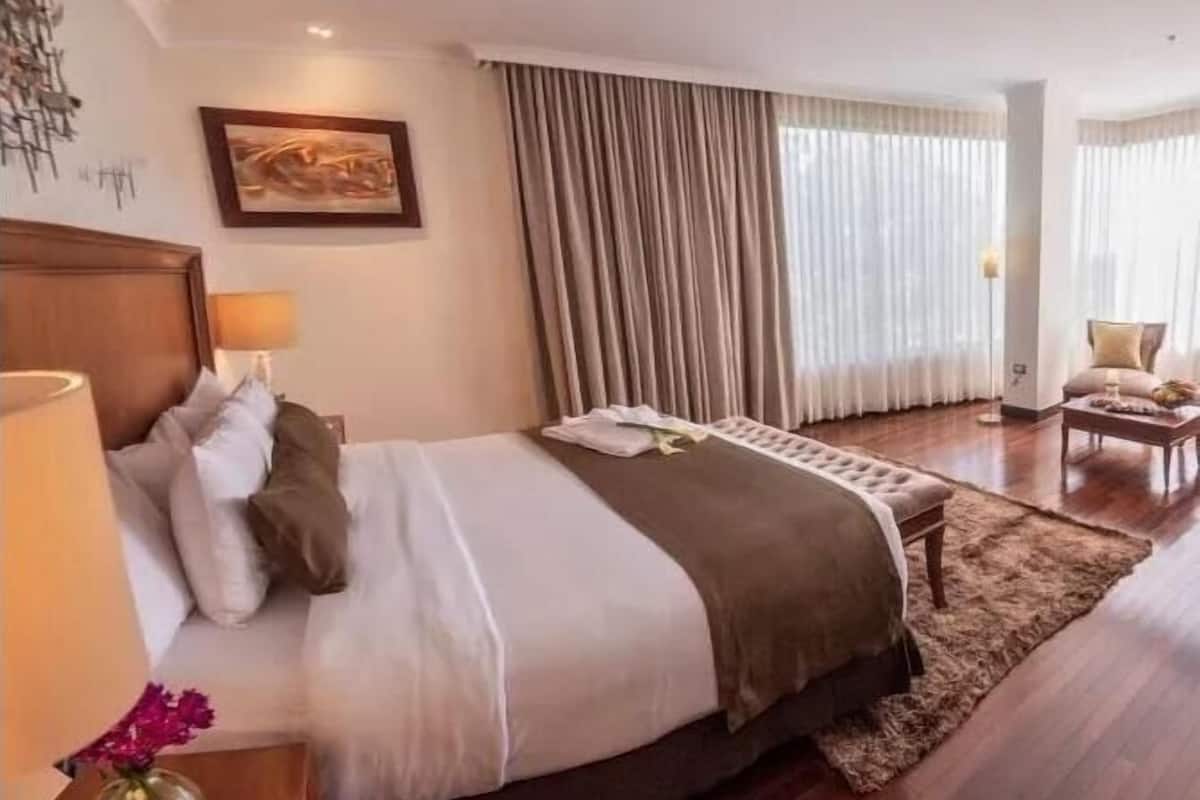 1 bedroom, minibar, in-room safe, desk