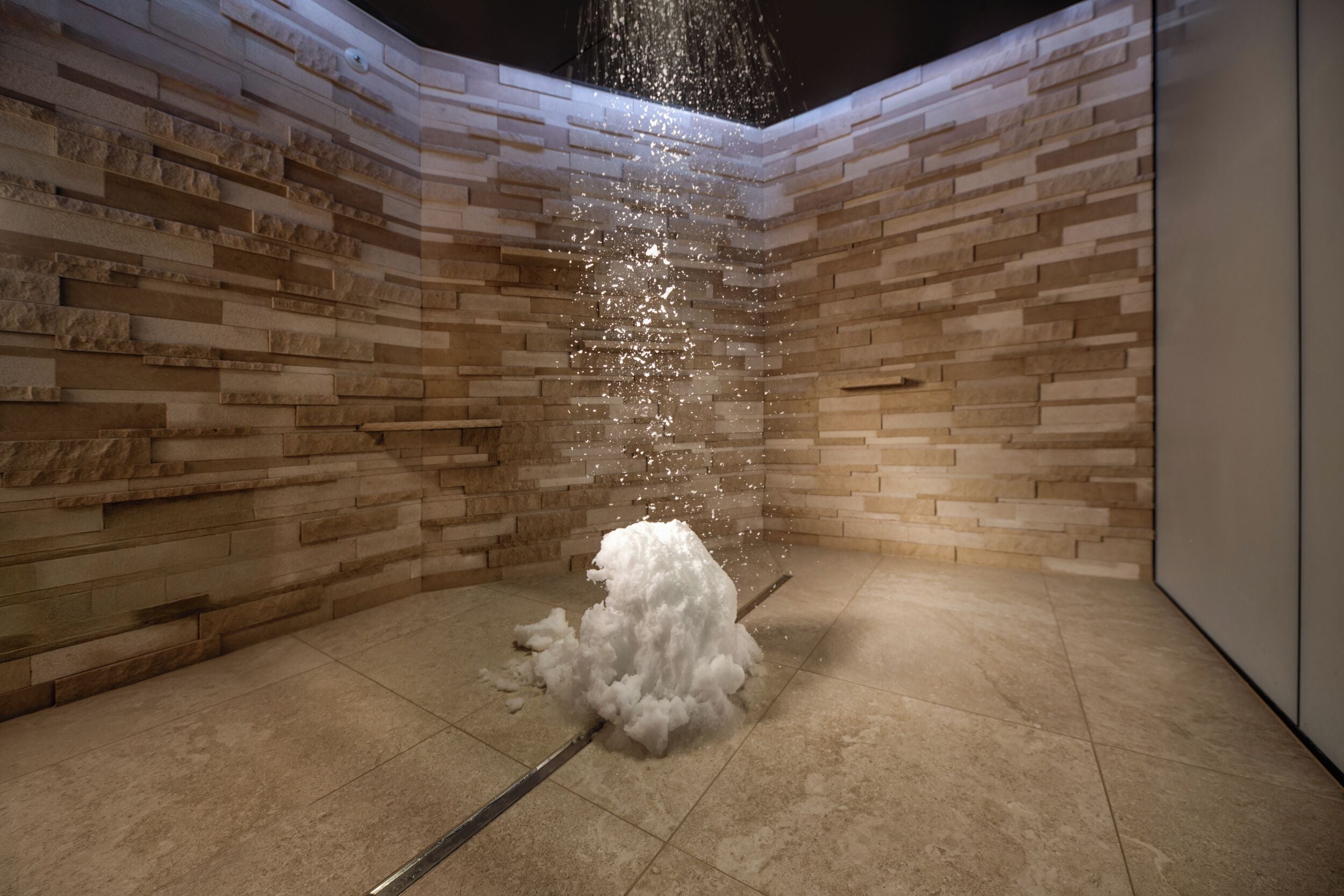 couples treatment room(s), sauna, hot springs/mineral springs