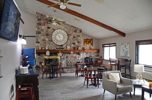 Baymont by Wyndham Waupun