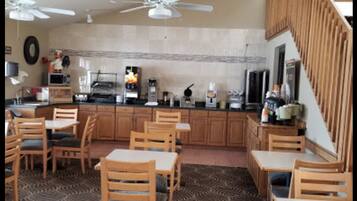 Free daily self-serve breakfast