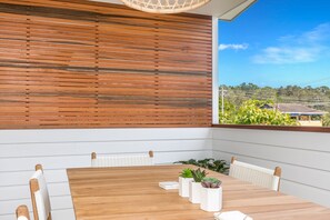 Two Bedroom Apartment | Balcony - Aloha Byron Bay (Byron Bay)