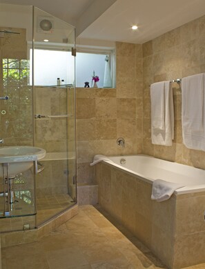 Studio Suite | Bathroom | Rainfall showerhead, designer toiletries, hair dryer, bathrobes - Alta Bay (Cape Town)