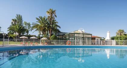 Hotel ILUNION Las Lomas