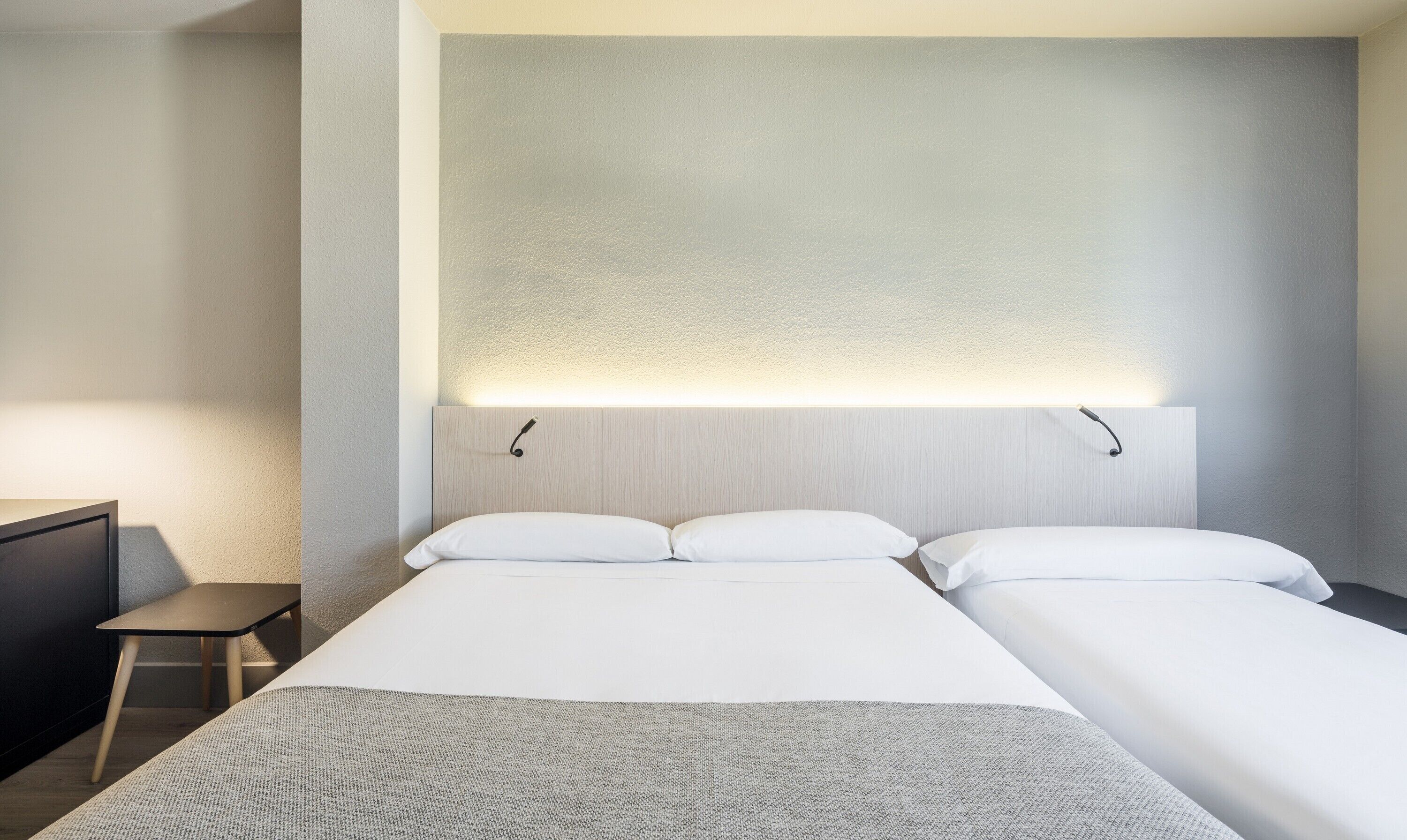 Photo - Hotel Ilunion Las Lomas