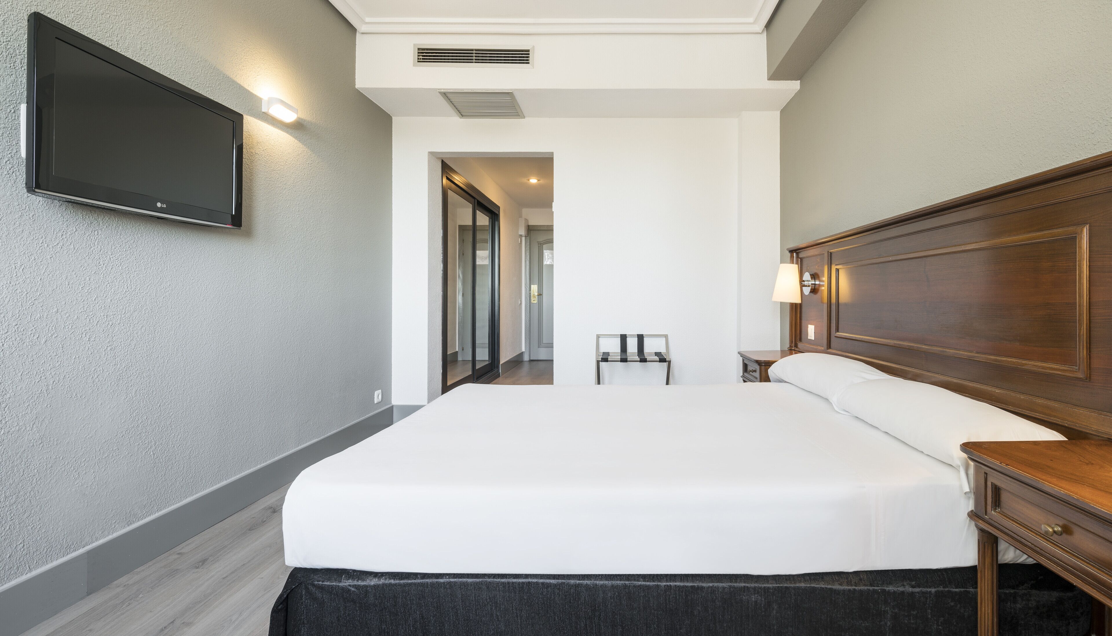 Photo - Hotel Ilunion Las Lomas