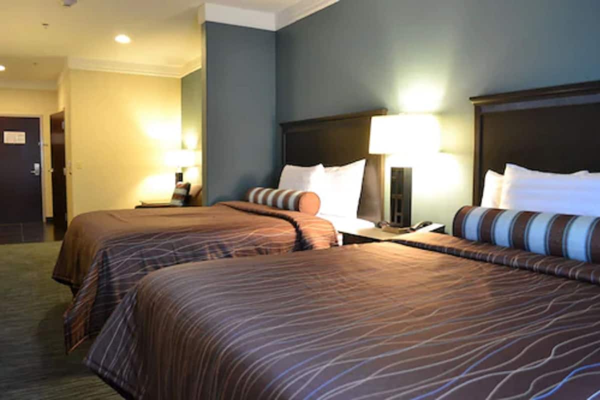 Deluxe Room, 2 Queen Beds | Premium bedding, in-room safe, desk, iron/ironing board