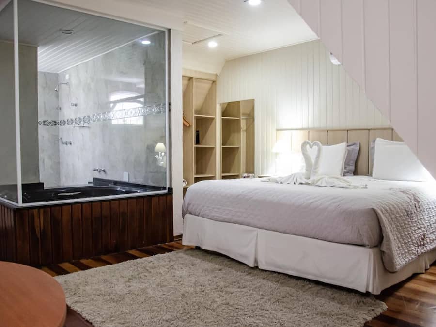 In-room safe, blackout curtains, soundproofing, free WiFi