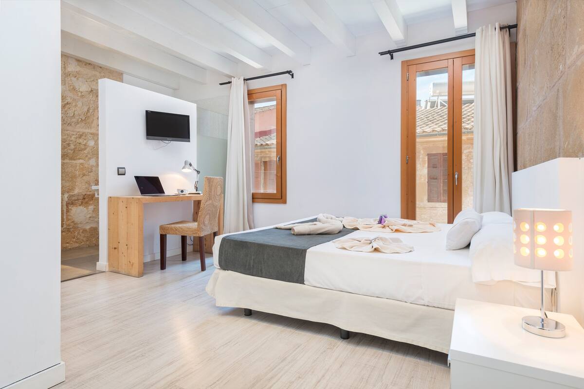 Chambres insonorisées, Wi-Fi gratuit, draps fournis