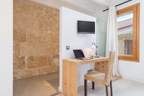 1 bedroom, soundproofing, free WiFi, bed sheets