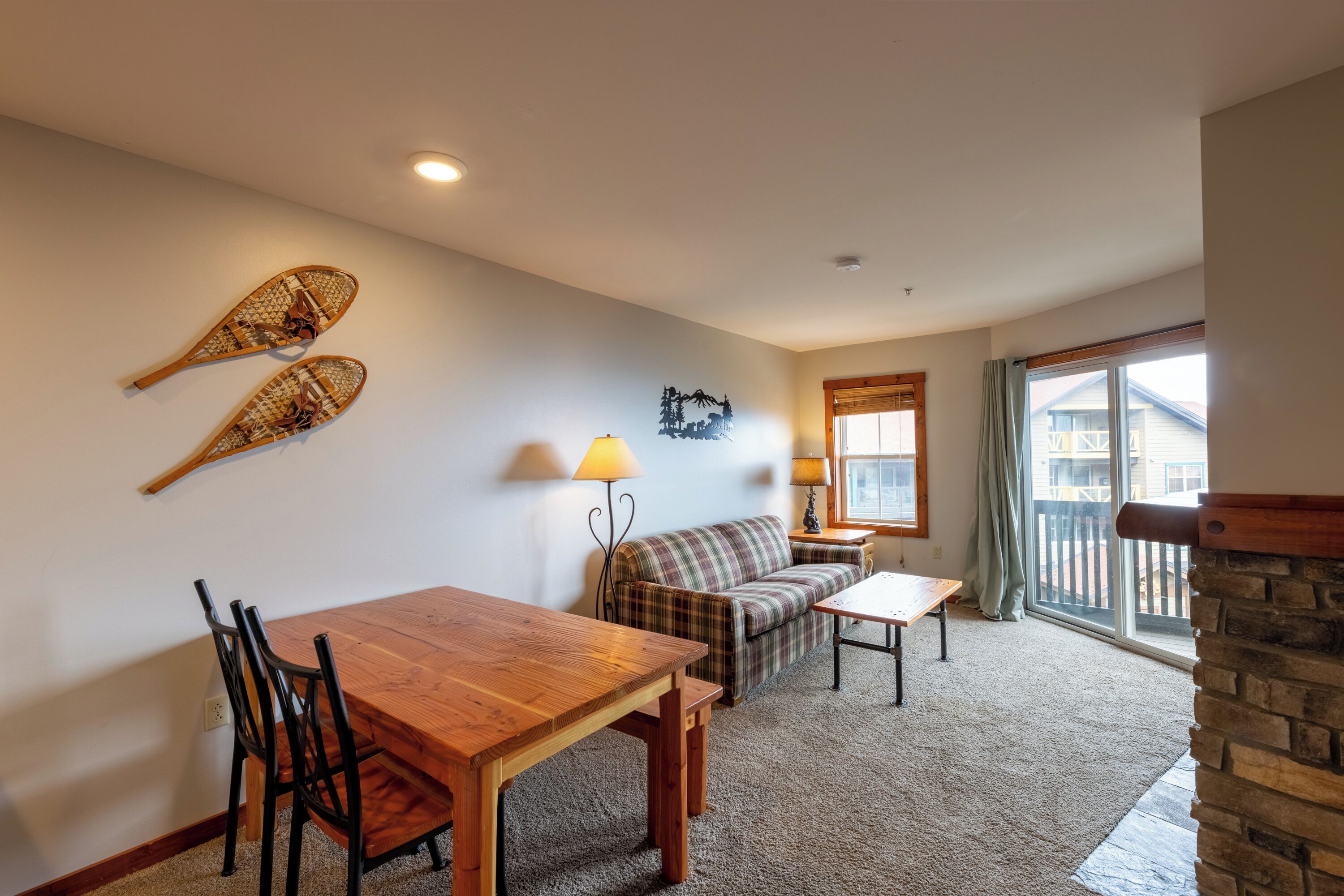 condo | iron/ironing board, free wifi, bed sheets