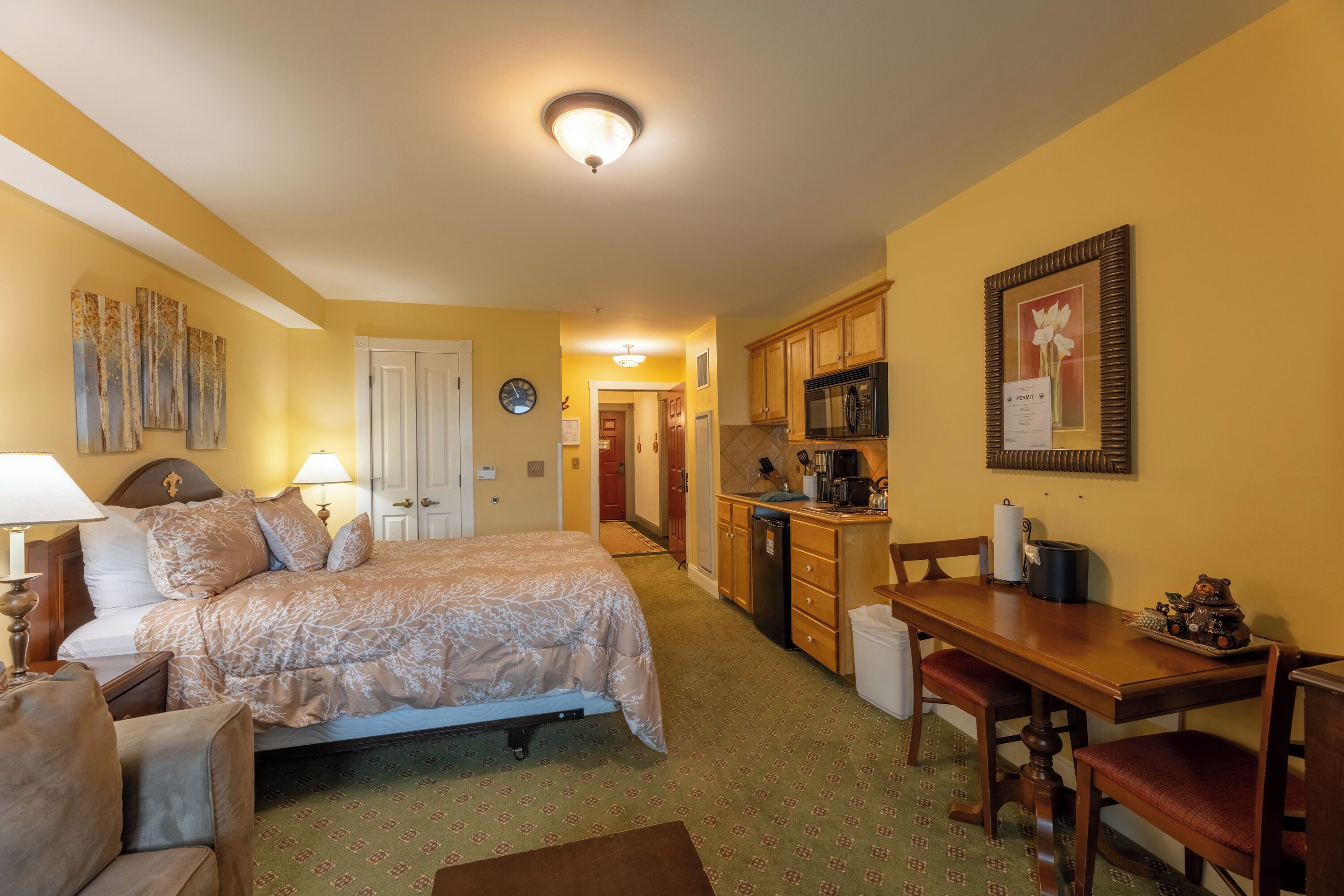 classic studio | individually decorated, individually furnished, iron/ironing board