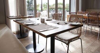 Atlantic Beach Hotel