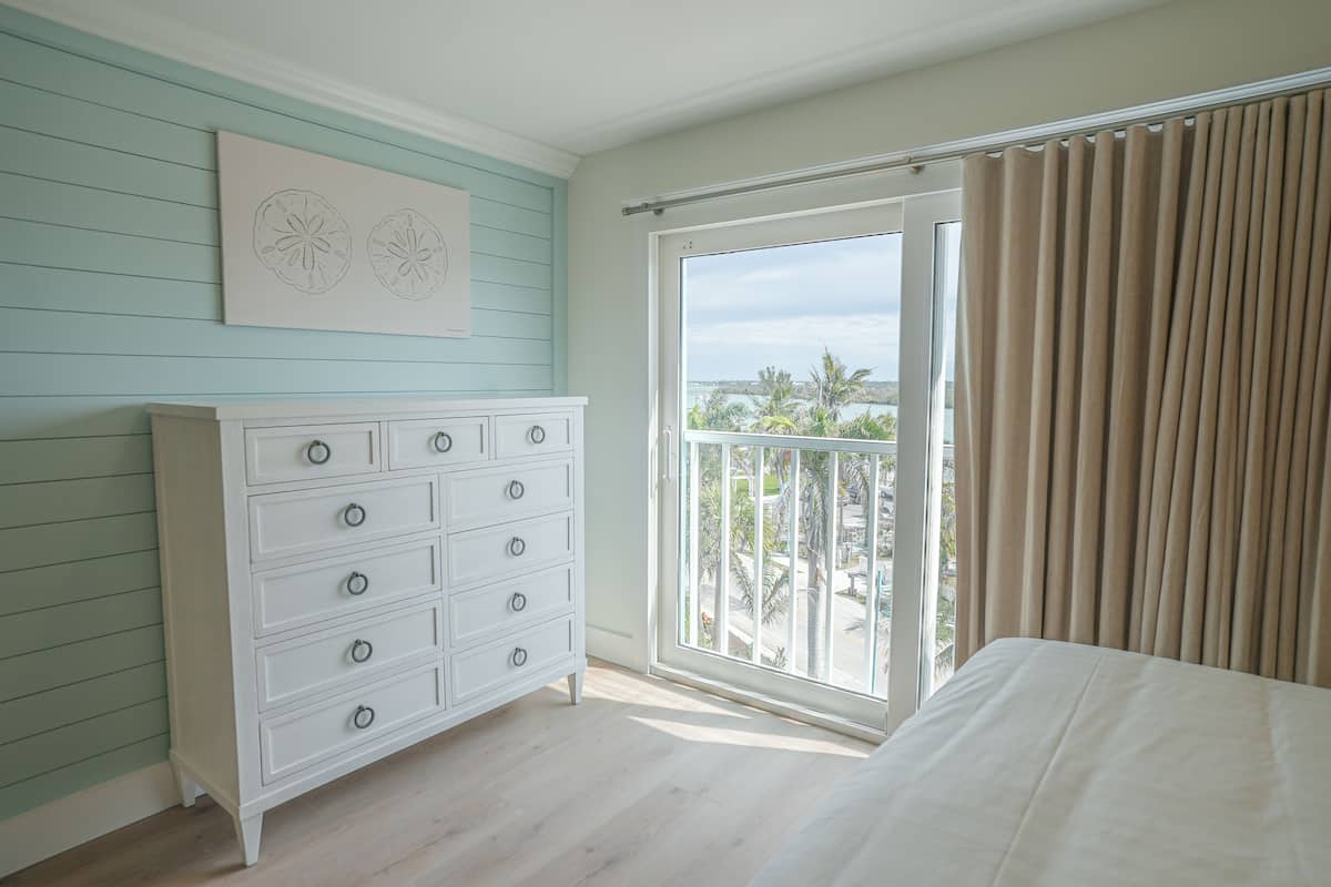 Estudio, 1 cama King size y sofá cama (Nautilus Unit 414) | Vista del balcón