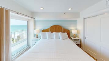 2 Bedrooms, Balcony, Gulf View | Premium bedding, individually decorated, individually furnished