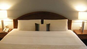 Habitación estándar, 1 cama King size | Caja de seguridad en la habitación y decoración personalizada