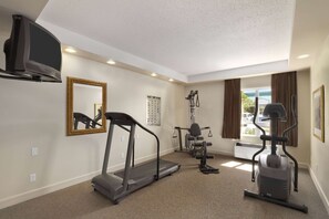 Fitness facility - Travelodge by Wyndham Spruce Grove (Spruce Grove)