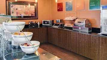 Free daily on-the-go breakfast