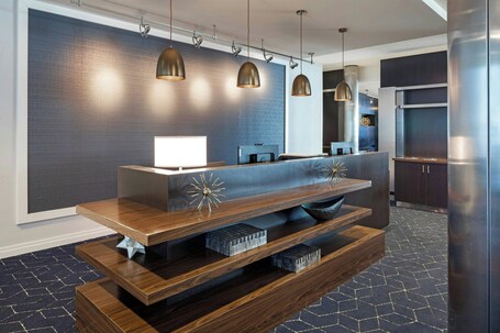 Courtyard by Marriott Long Beach Airport – Affordable hotel in Long Beach