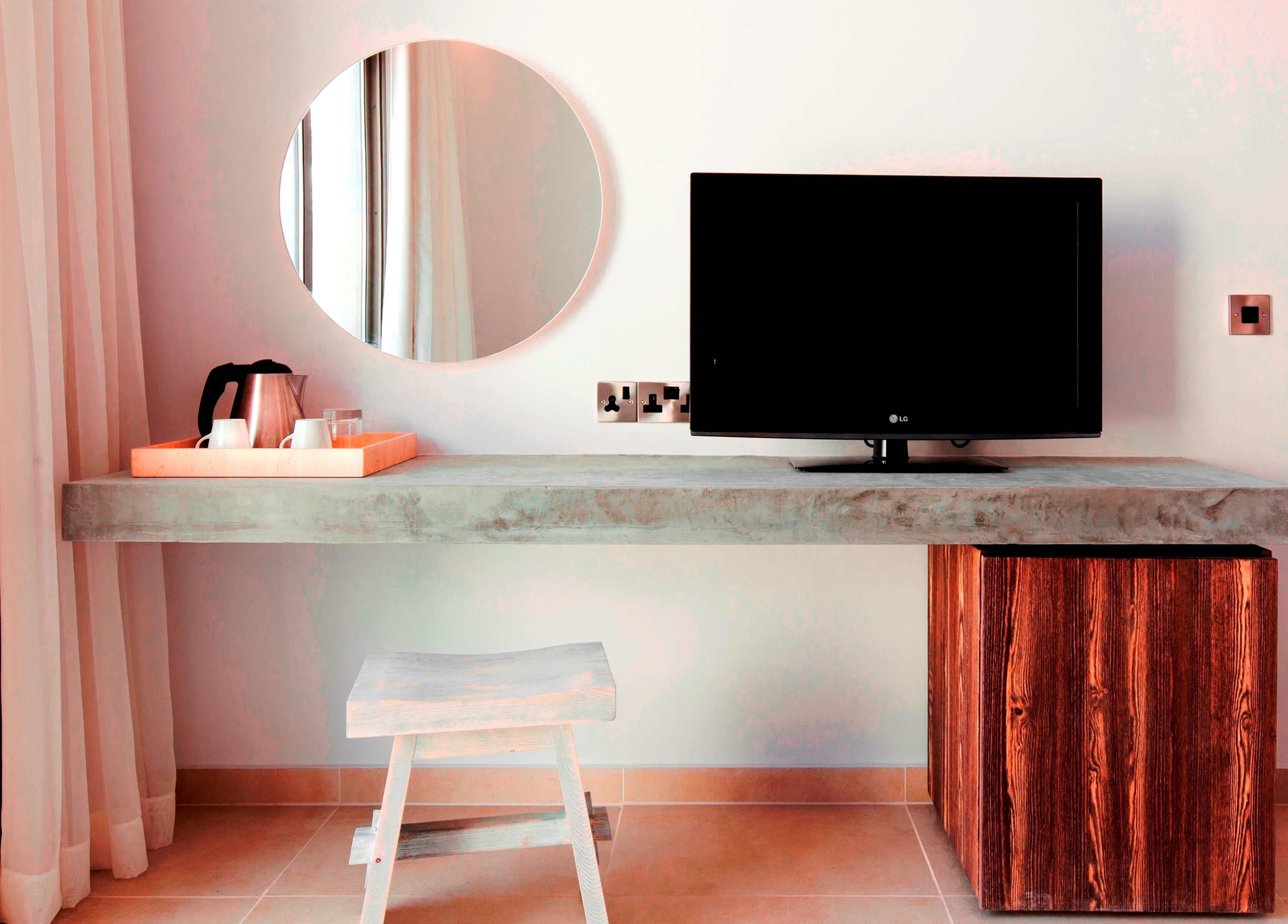 1 bedroom, minibar, in-room safe, blackout curtains