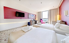 Standard Double or Twin Room | Living area | TV