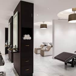 Couples treatment rooms, Turkish bath, body treatments, aromatherapy