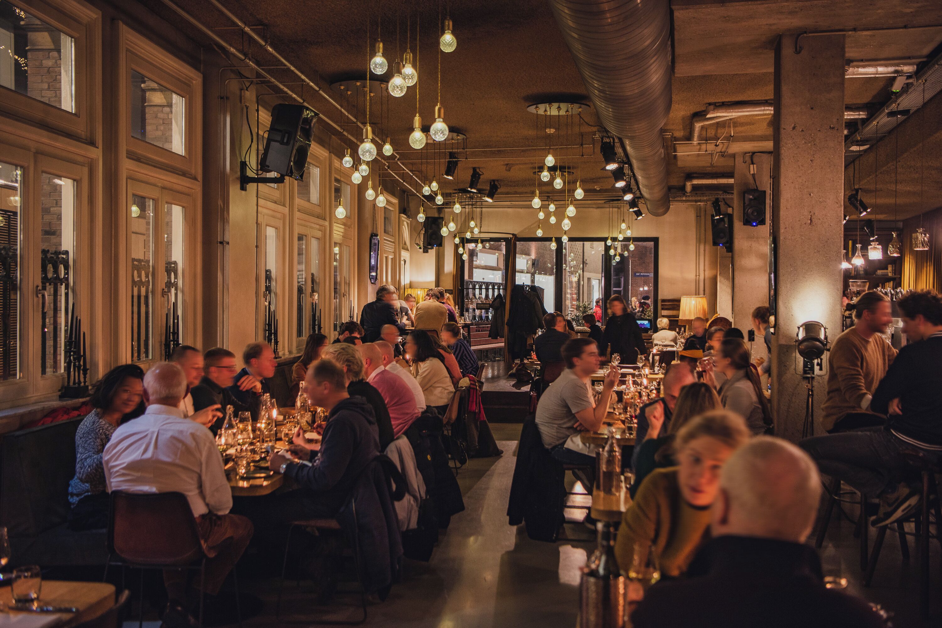 breakfast, lunch and dinner served