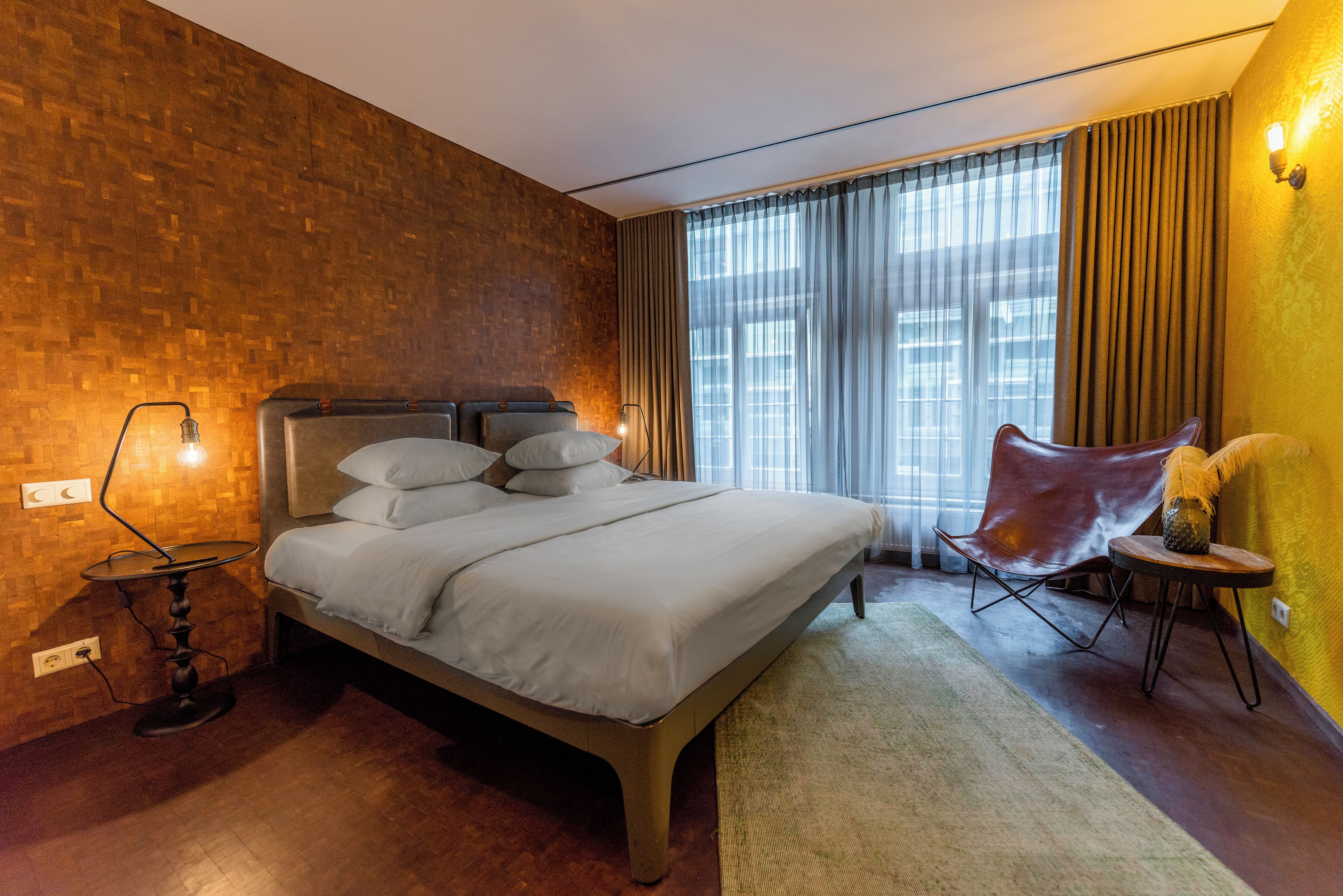 1 bedroom, in-room safe, desk, iron/ironing board