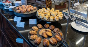 Desayuno estilo bufé