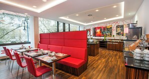 Daily buffet breakfast (EUR 19 per person)