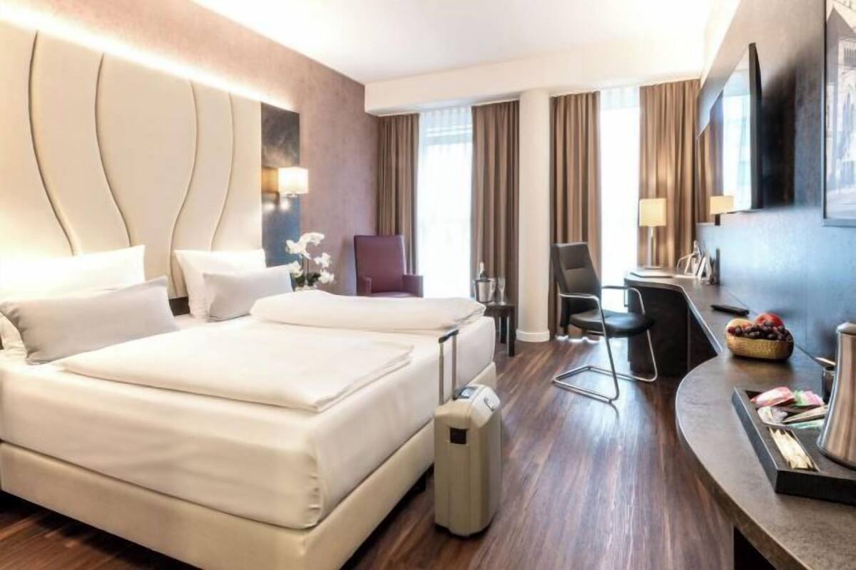In-room safe, desk, laptop workspace, blackout curtains
