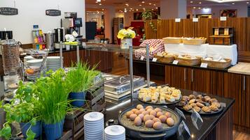 Päivittäinen buffetaamiainen maksusta