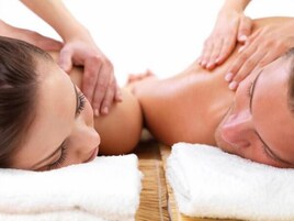 Couples treatment rooms, sauna, hot tub, steam room, body treatments