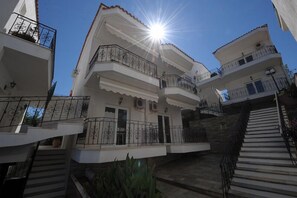 Exterior - Lazaridis Luxury Apartments (Aristotelis)