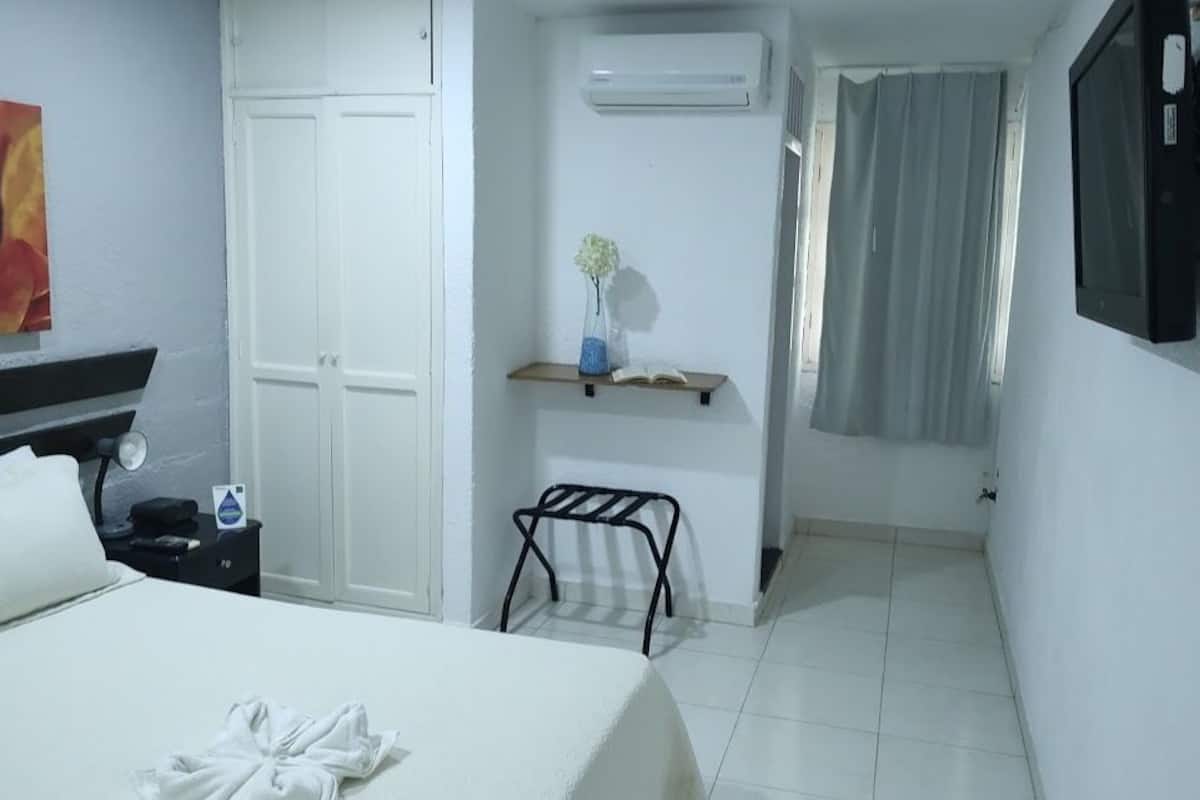 Coffres-forts dans les chambres, rideaux occultants, Wi-Fi gratuit