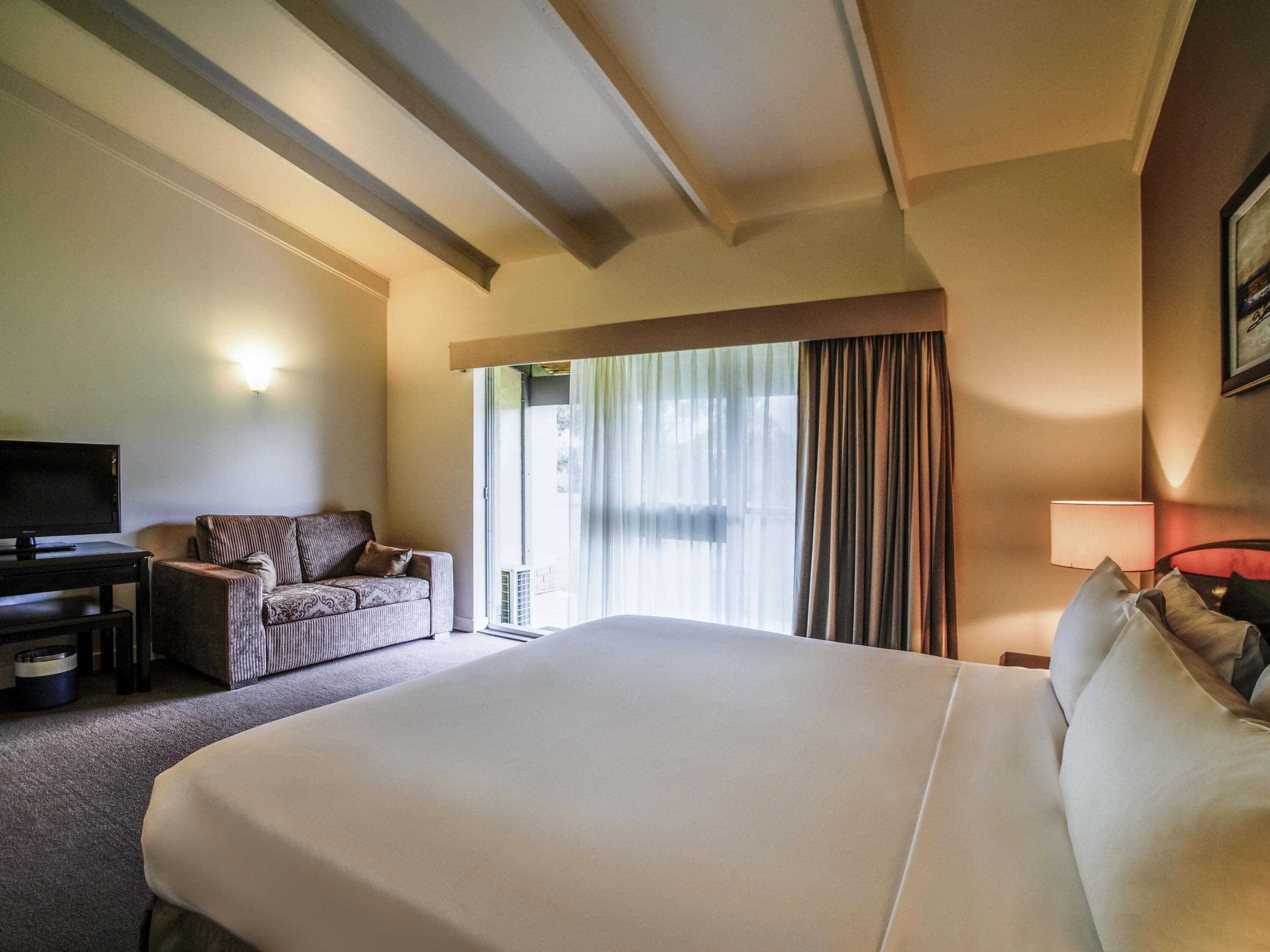 Standard Double Room, 1 Double Bed | Pillowtop beds, iron/ironing board, cribs/infant beds, rollaway beds