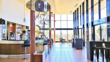 供應晚餐,中式料理,高爾夫球場景觀