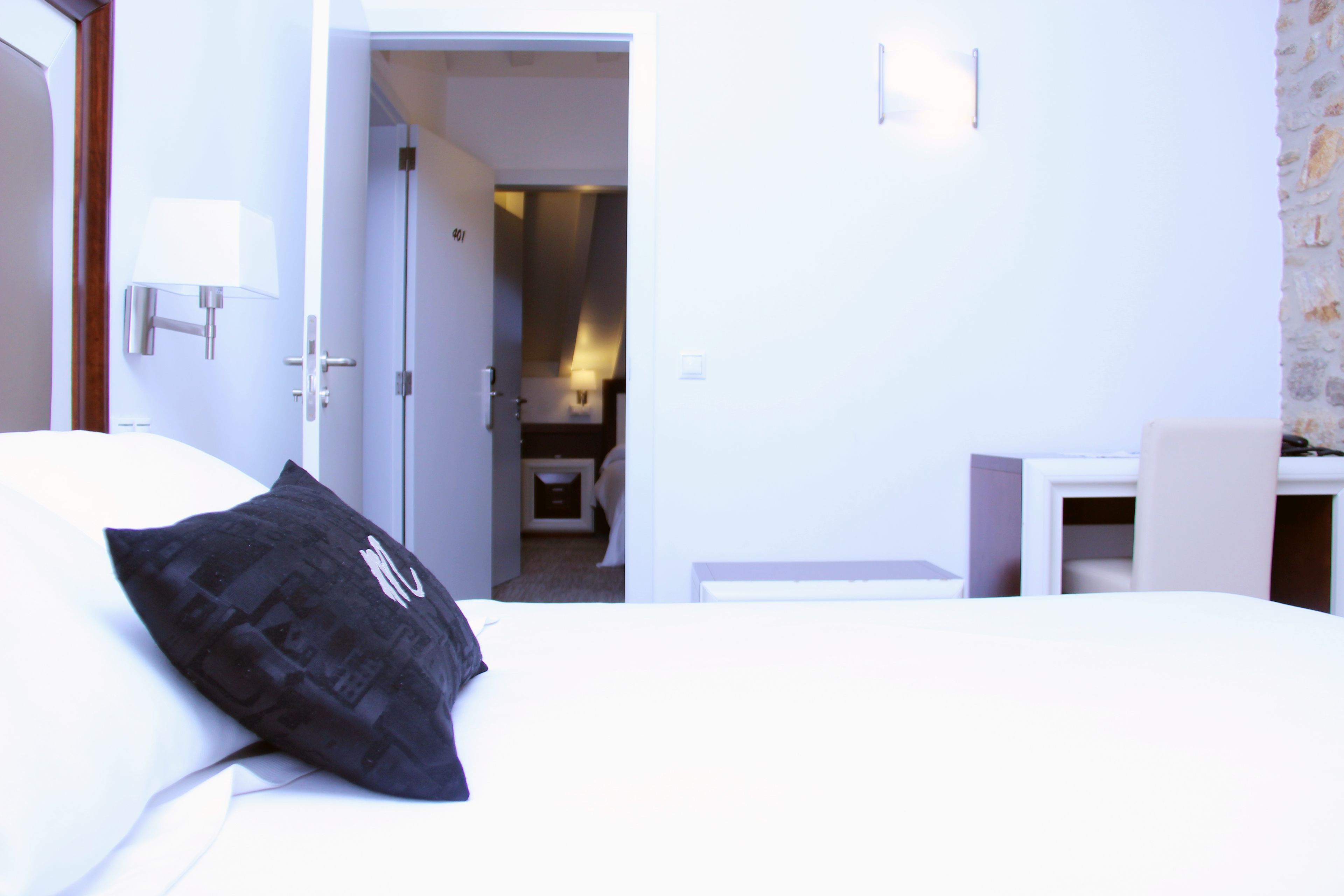 family room | pillow-top beds, individually decorated, individually furnished, desk