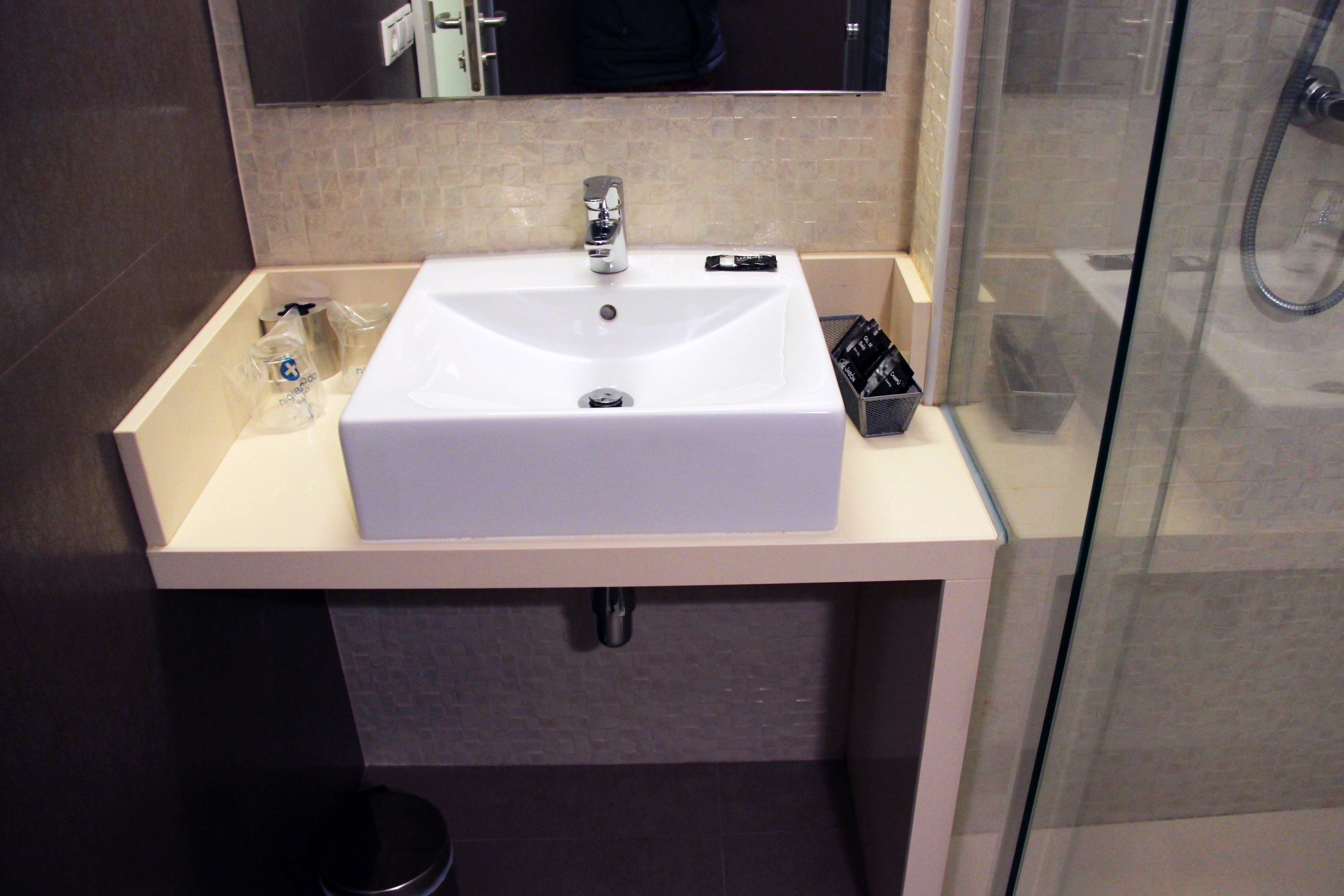 family room | bathroom sink